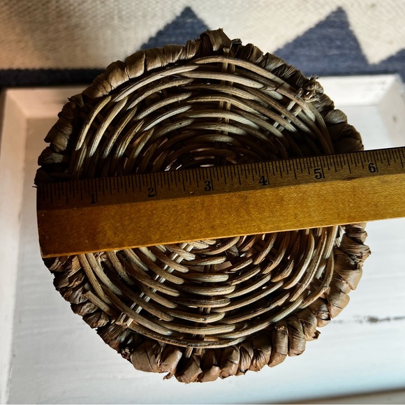 Rattan Hanging Basket - Picture 12 of 15